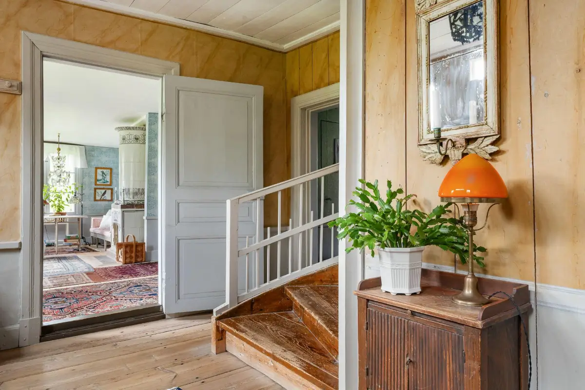 A Carefully Preserved 18th-Century Manor House in Sweden is for Sale 7 18th-century-manor-house-sweden-for-sale-renovated-Goran-Gudmundsson-nordroom