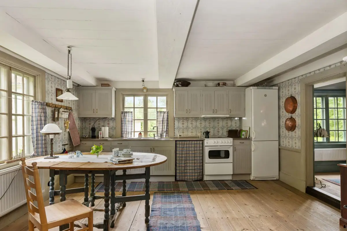 A Carefully Preserved 18th-Century Manor House in Sweden is for Sale 38 18th-century-manor-house-sweden-for-sale-renovated-Goran-Gudmundsson-nordroom