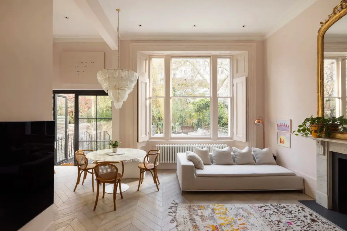 A Bright, Blush Pink Garden Apartment in Notting Hill 1 blush-pink-notting-hill-apartment8