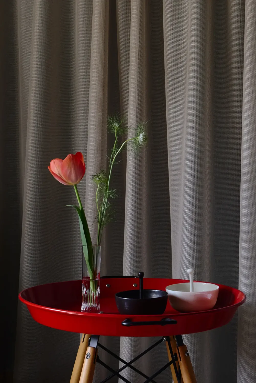 A Playfully Renovated Neo-Jacobean Villa in London 27 colorful-neo-jacobean-villa-london-nordroom