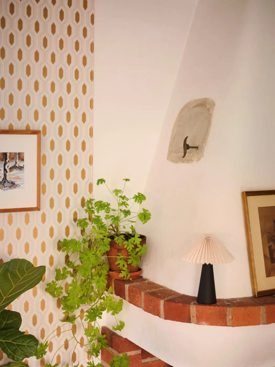 A Charming 1950s Family Home with a Lovely Garden 9 cozy-1950s-family-home-sweden-nordroom