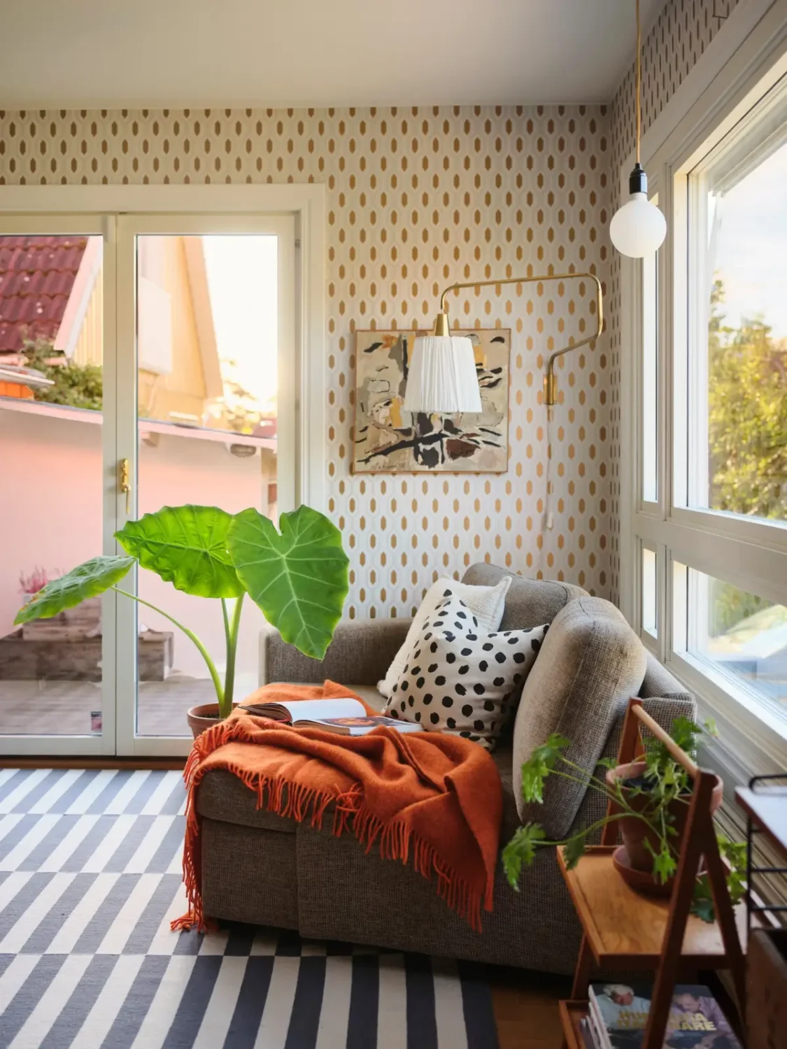 A Charming 1950s Family Home with a Lovely Garden 7 cozy-1950s-family-home-sweden-nordroom