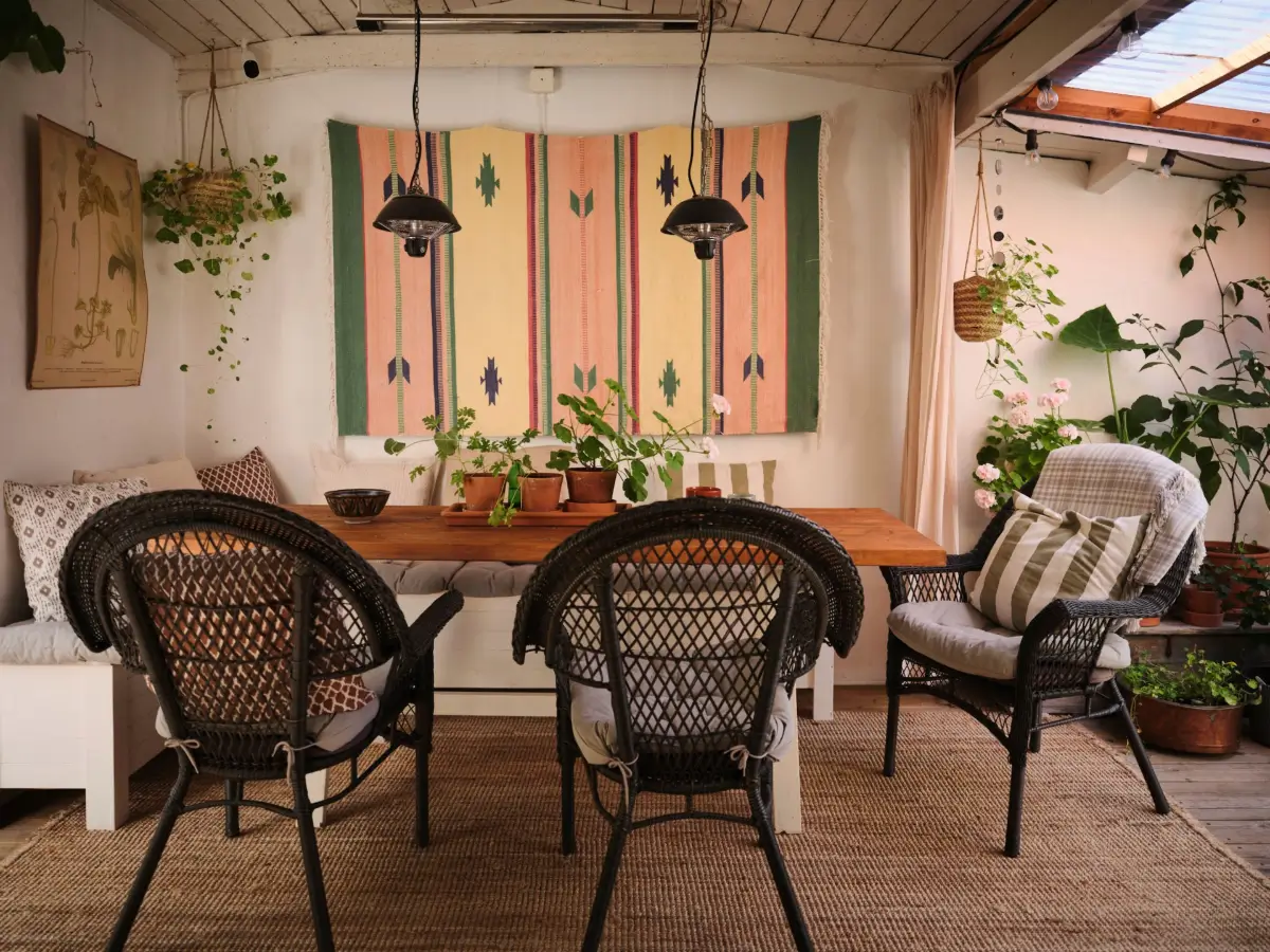 A Charming 1950s Family Home with a Lovely Garden 2 cozy-1950s-family-home-sweden-nordroom