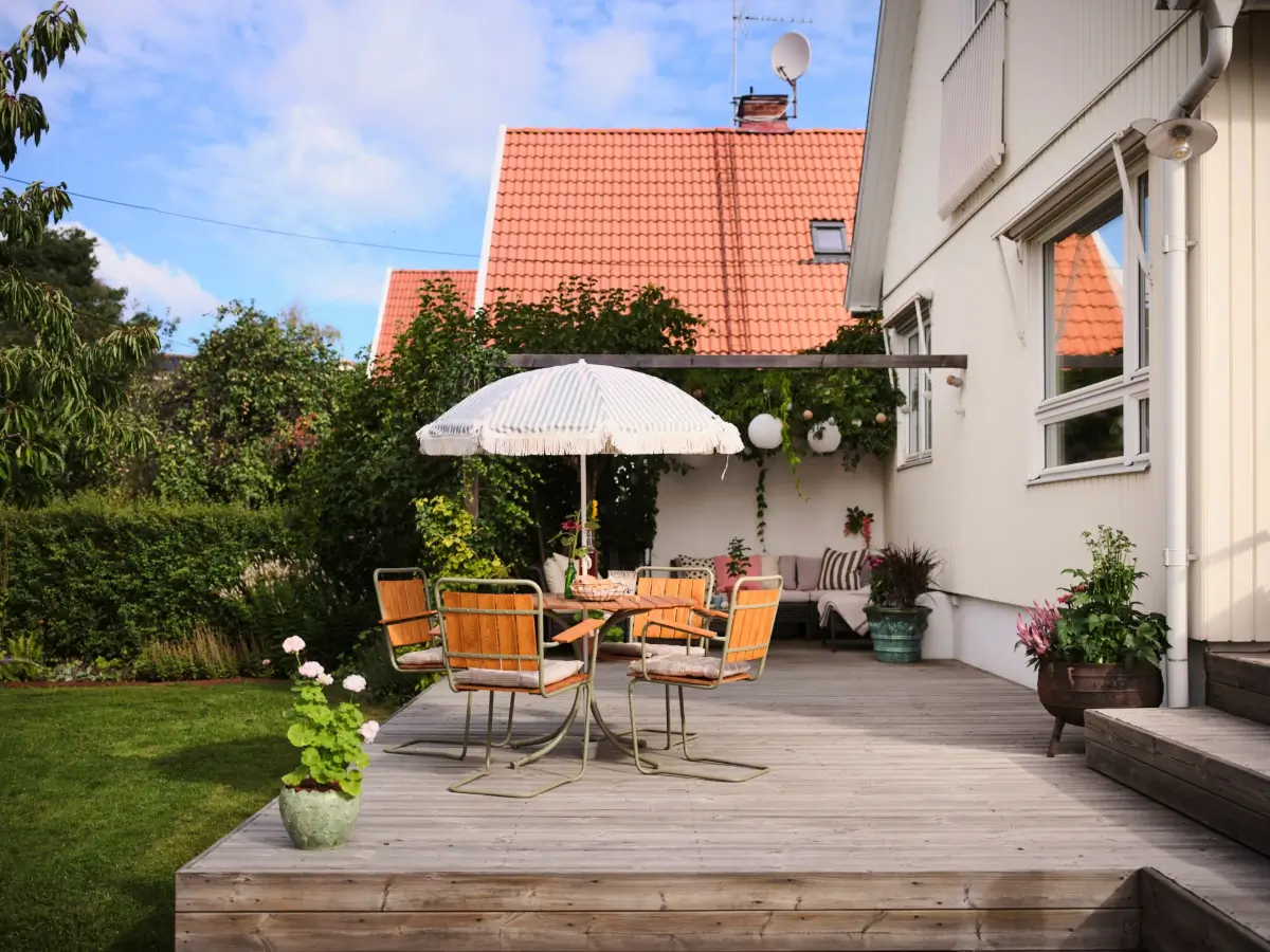 A Charming 1950s Family Home with a Lovely Garden 41 cozy-1950s-family-home-sweden-nordroom