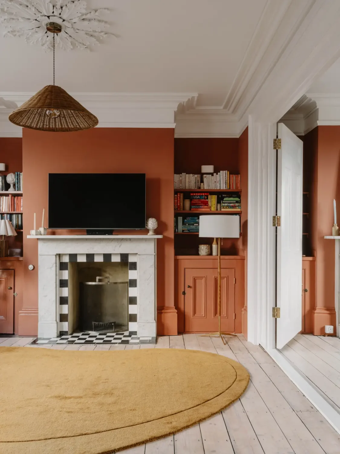 Warm, Earthy Colors in a Renovated Early 20th Century Family Home 7 early-20th-century-family-home-england
