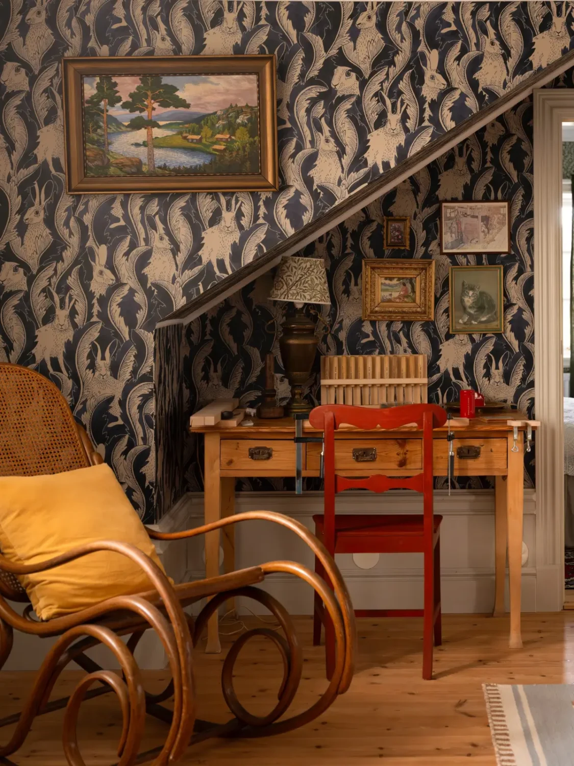 Preserved Details and Wallpapers in a Warm 19th-Century Country Home 33 historic-character-beautiful-renovated-19th-century-country-house-sweden-nordroom