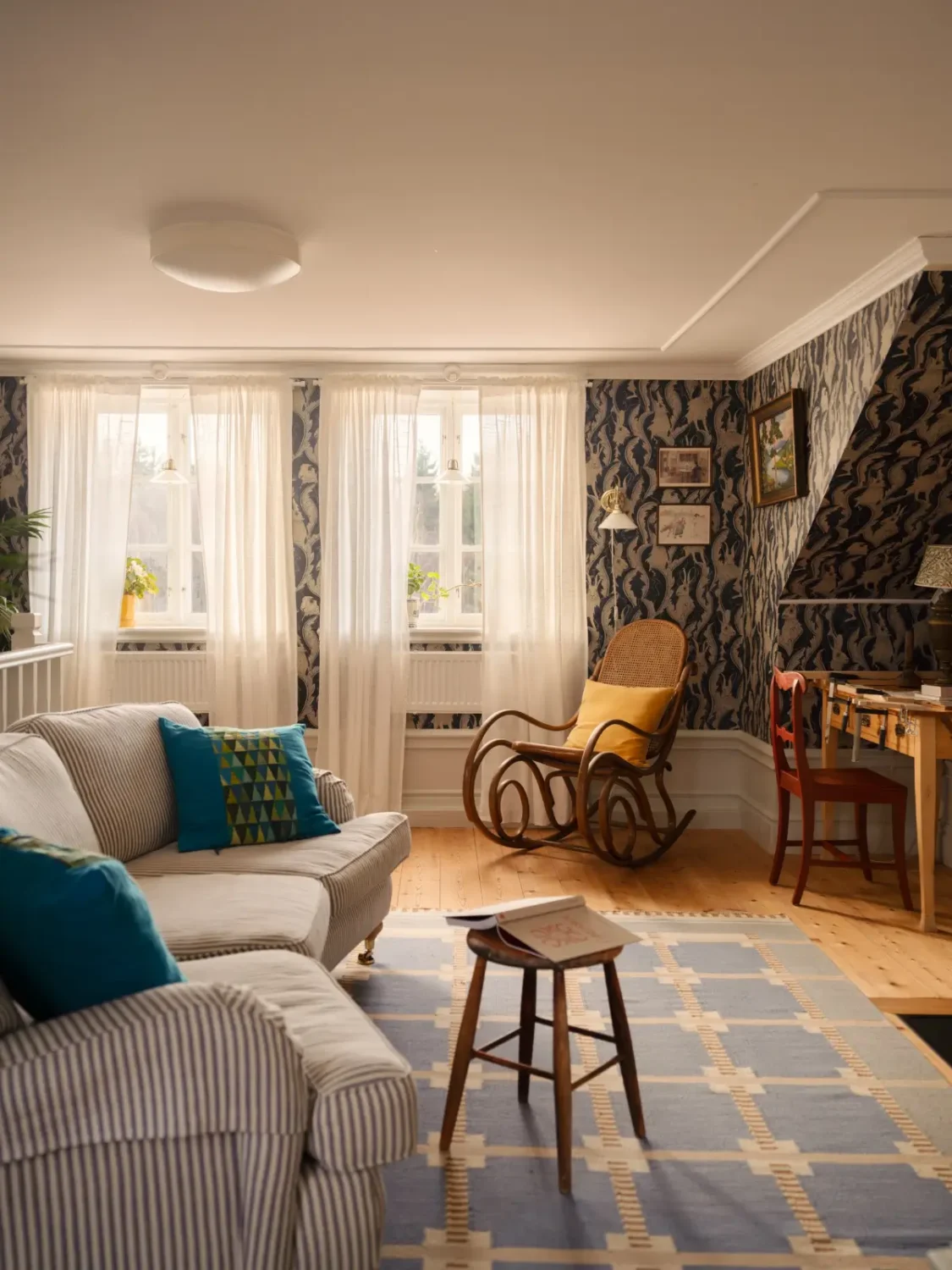 Best of 2025: Living Rooms 11 historic-character-beautiful-renovated-19th-century-country-house-sweden-nordroom