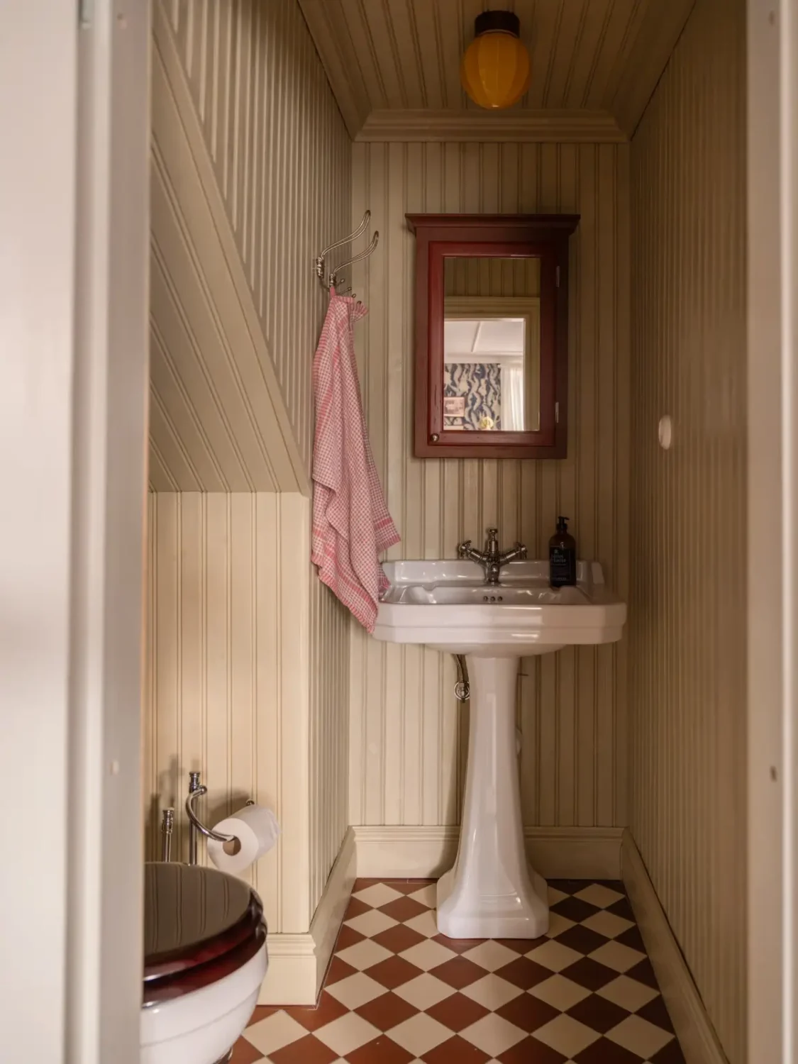 Preserved Details and Wallpapers in a Warm 19th-Century Country Home 46 historic-character-beautiful-renovated-19th-century-country-house-sweden-nordroom