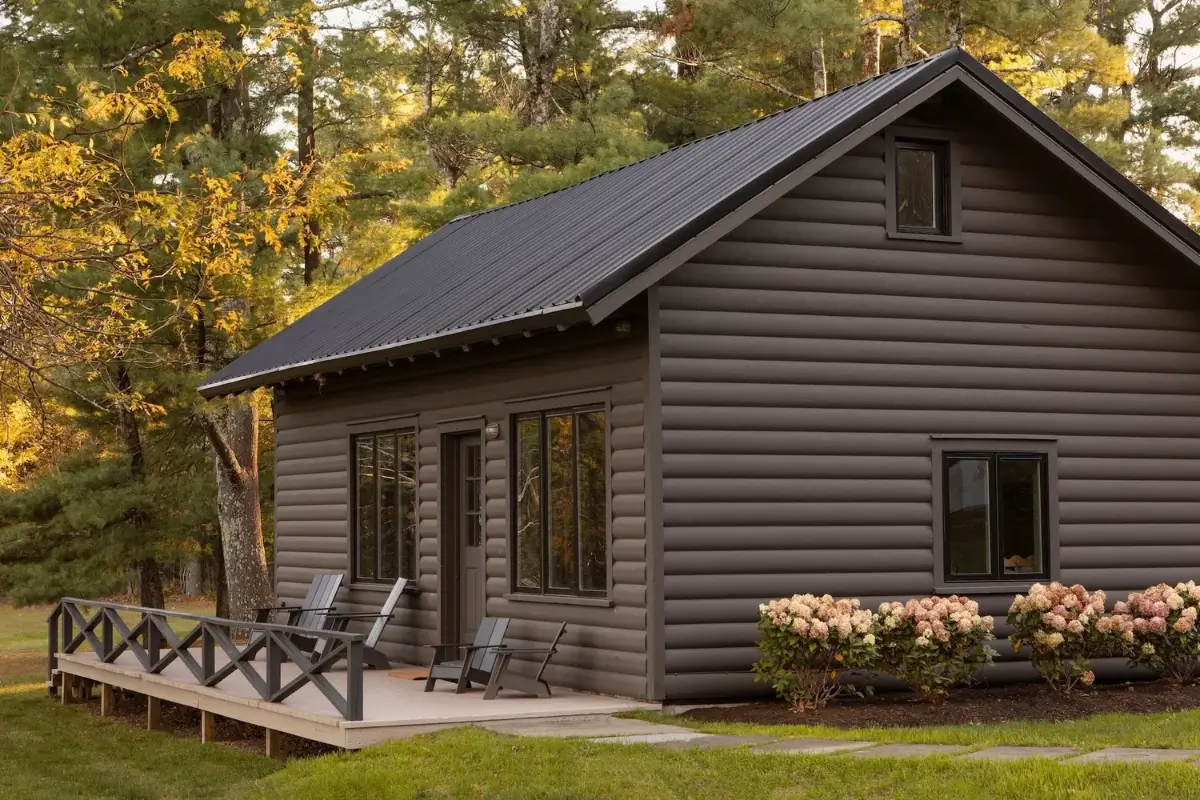 A Renovated Mid-Century Retreat in the Hudson Valley 33 late-1940s-renovated-cottage-new-york