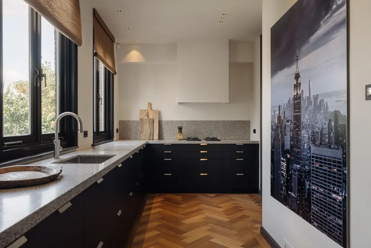 Heritage, Elegance, and Modern Luxury in a Grand Amsterdam Duplex 12 luxurious-duplex-apartment-amsterdam