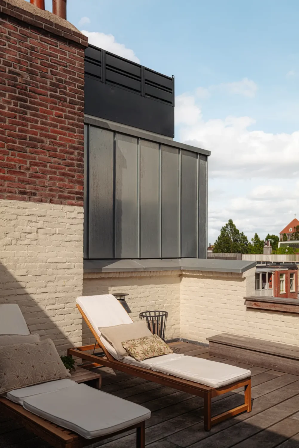 Heritage, Elegance, and Modern Luxury in a Grand Amsterdam Duplex 23 luxurious-duplex-apartment-amsterdam