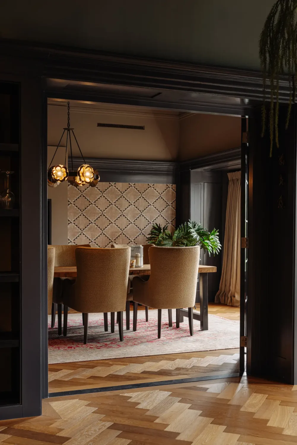 Heritage, Elegance, and Modern Luxury in a Grand Amsterdam Duplex 10 luxurious-duplex-apartment-amsterdam