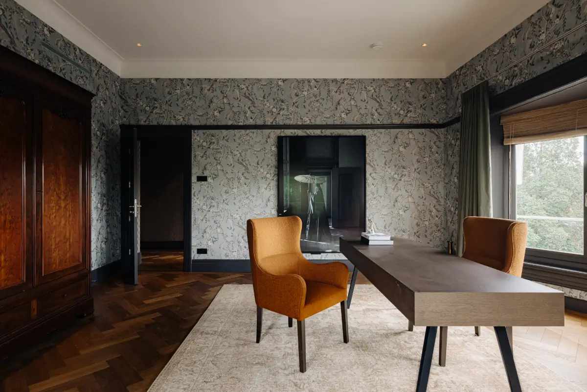 Heritage, Elegance, and Modern Luxury in a Grand Amsterdam Duplex 15 luxurious-duplex-apartment-amsterdam