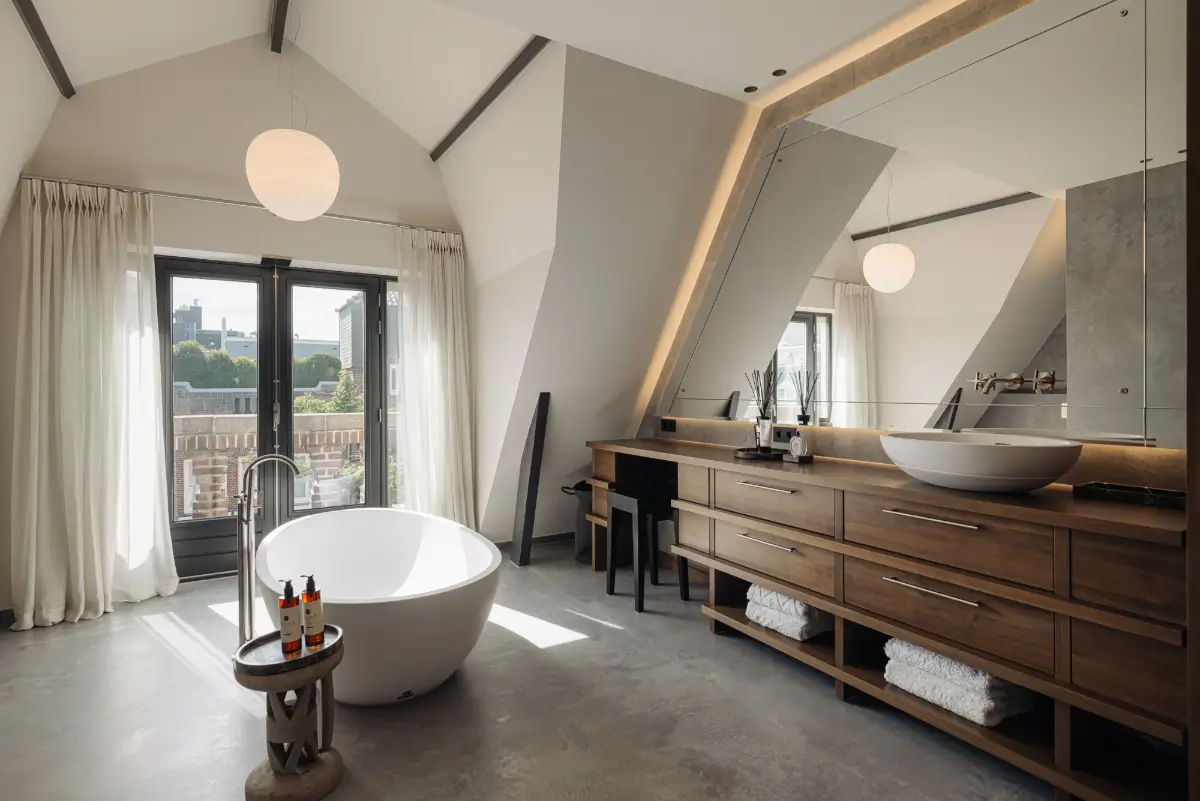 Heritage, Elegance, and Modern Luxury in a Grand Amsterdam Duplex 27 luxurious-duplex-apartment-amsterdam