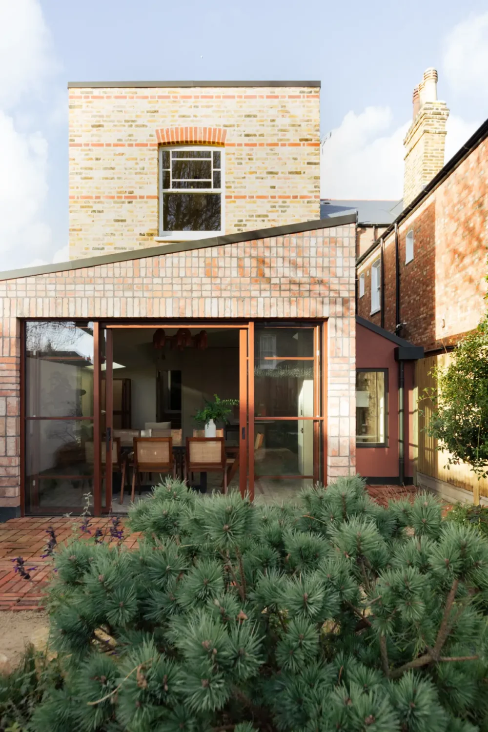 Pink Tones in A Renovated Queen's Park Victorian House 20 pink-tones-light-filled-renovated-victorian-house-london