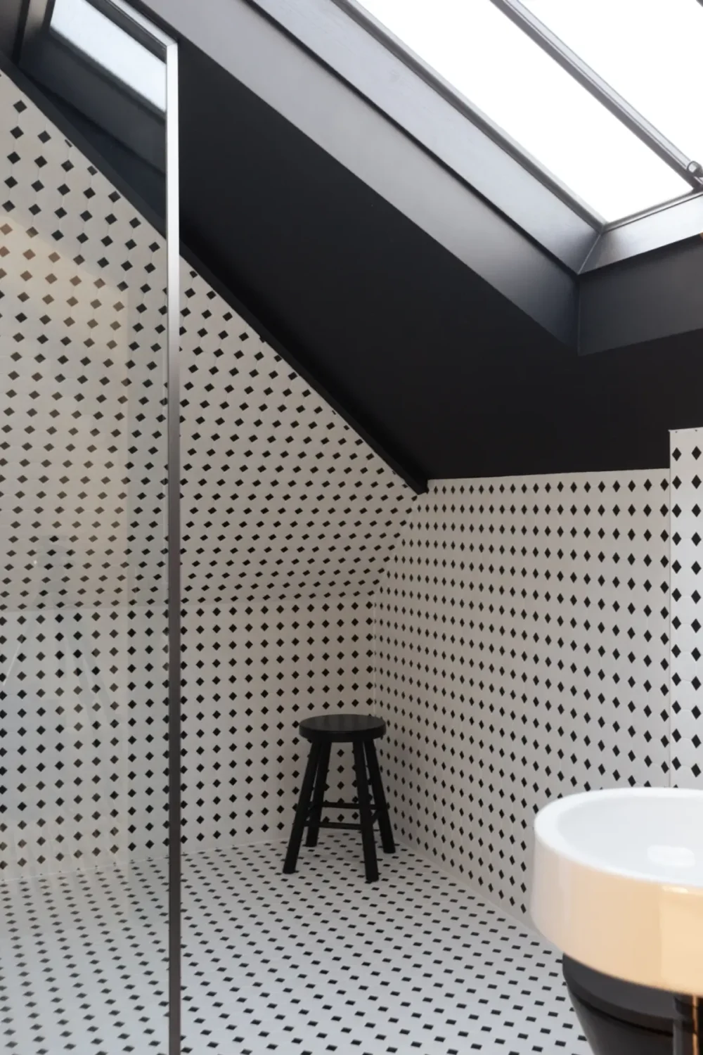 Pink Tones in A Renovated Queen's Park Victorian House 43 pink-tones-light-filled-renovated-victorian-house-london