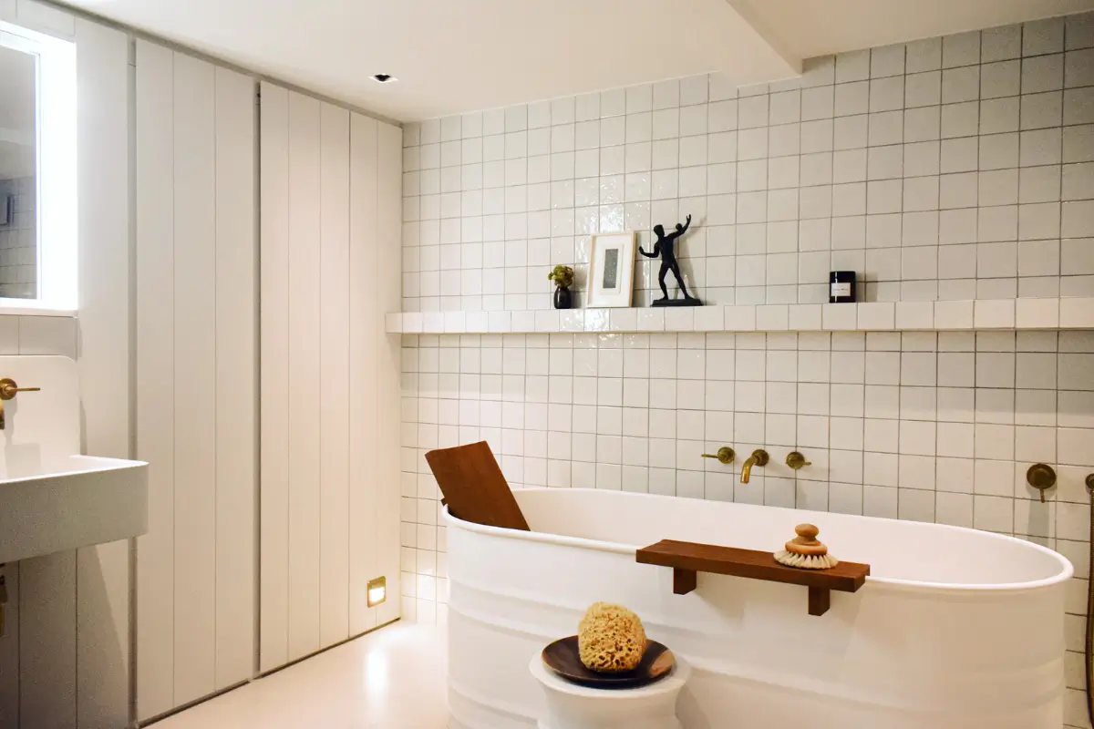 A Spectacular Split-Level Apartment in Vauxhall's Former Art School 18 split-level-apartment-school-conversion-london