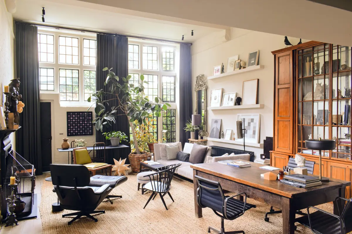 A Spectacular Split-Level Apartment in Vauxhall's Former Art School 3 split-level-apartment-school-conversion-london