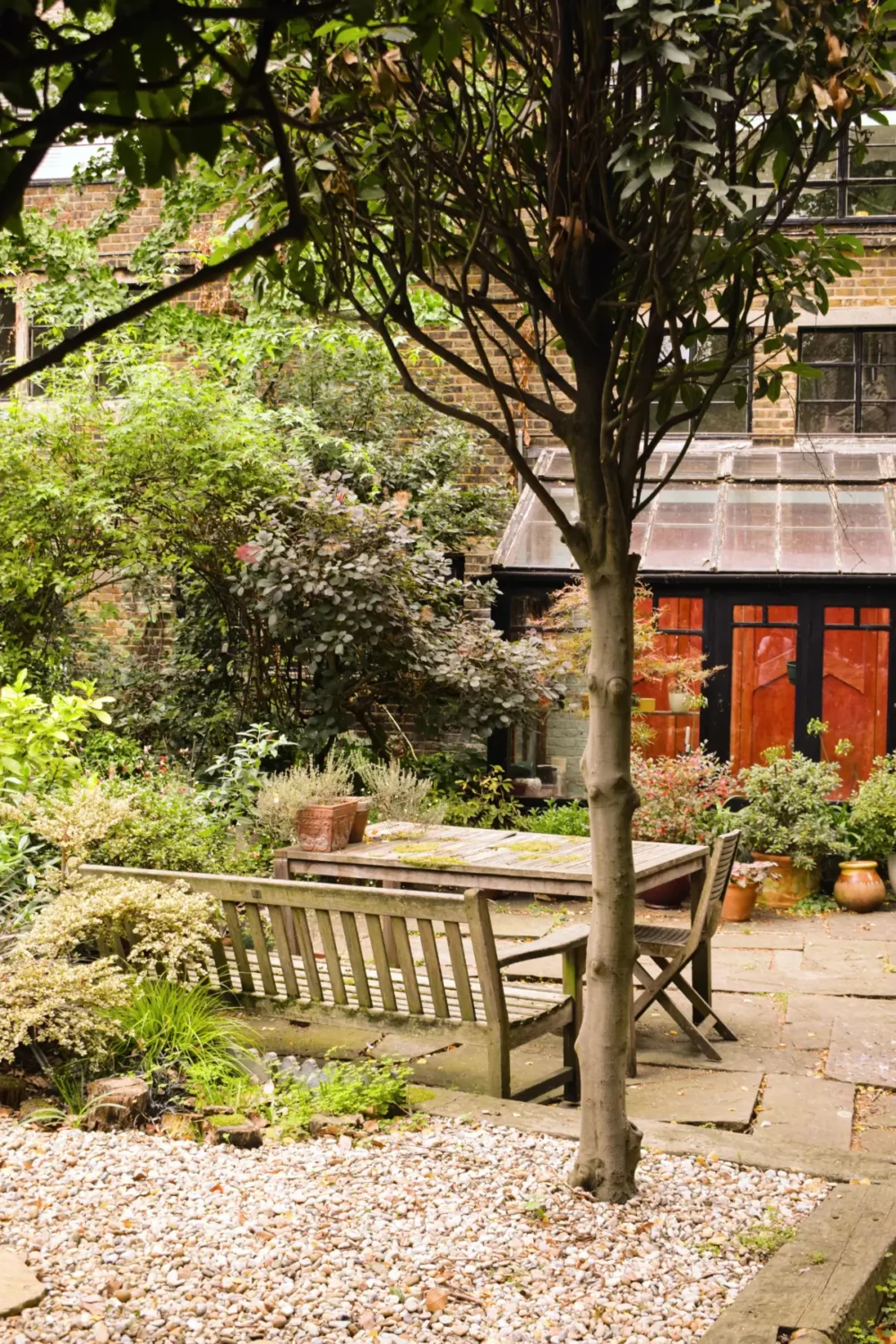 A Spectacular Split-Level Apartment in Vauxhall's Former Art School 32 split-level-apartment-school-conversion-london