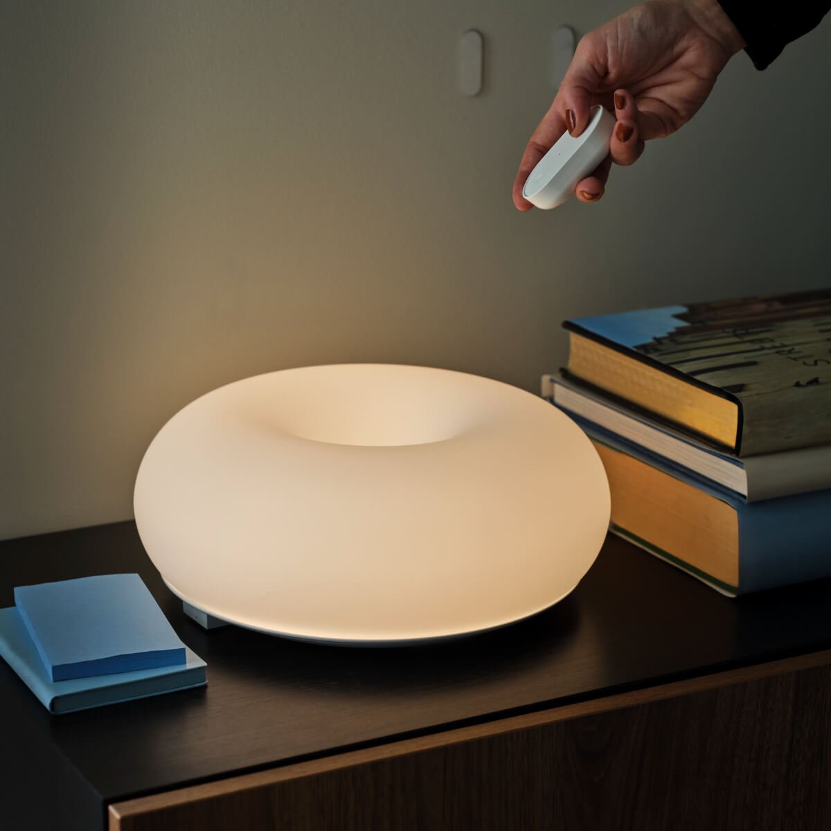 IKEA Refreshes VARMBLIXT with Smart Lighting & Extends Sabine Marcelis Collaboration 8 IKEA-VARMBLIXT-2026-Sabine-Marcelis-nordroom