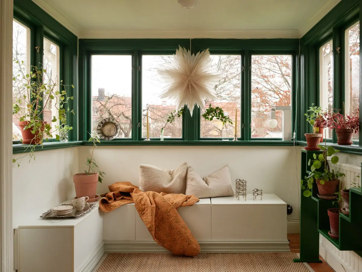 Warm Yellow Walls in a Charming 1920s House in Stockholm 21 beige-yellow-interiors-small-villa-sweden-nordroom