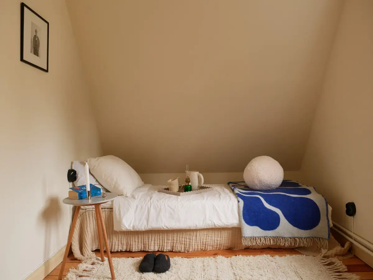 Warm Yellow Walls in a Charming 1920s House in Stockholm 28 beige-yellow-interiors-small-villa-sweden-nordroom