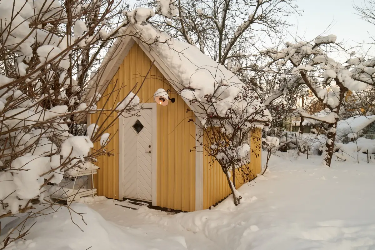 Warm Yellow Walls in a Charming 1920s House in Stockholm 33 beige-yellow-interiors-small-villa-sweden-nordroom