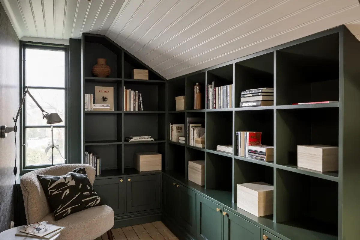 William Morris Wallpapers and Period Features in a Swedish Family Home 30 charm-character-1910-villa-sweden-nordroom