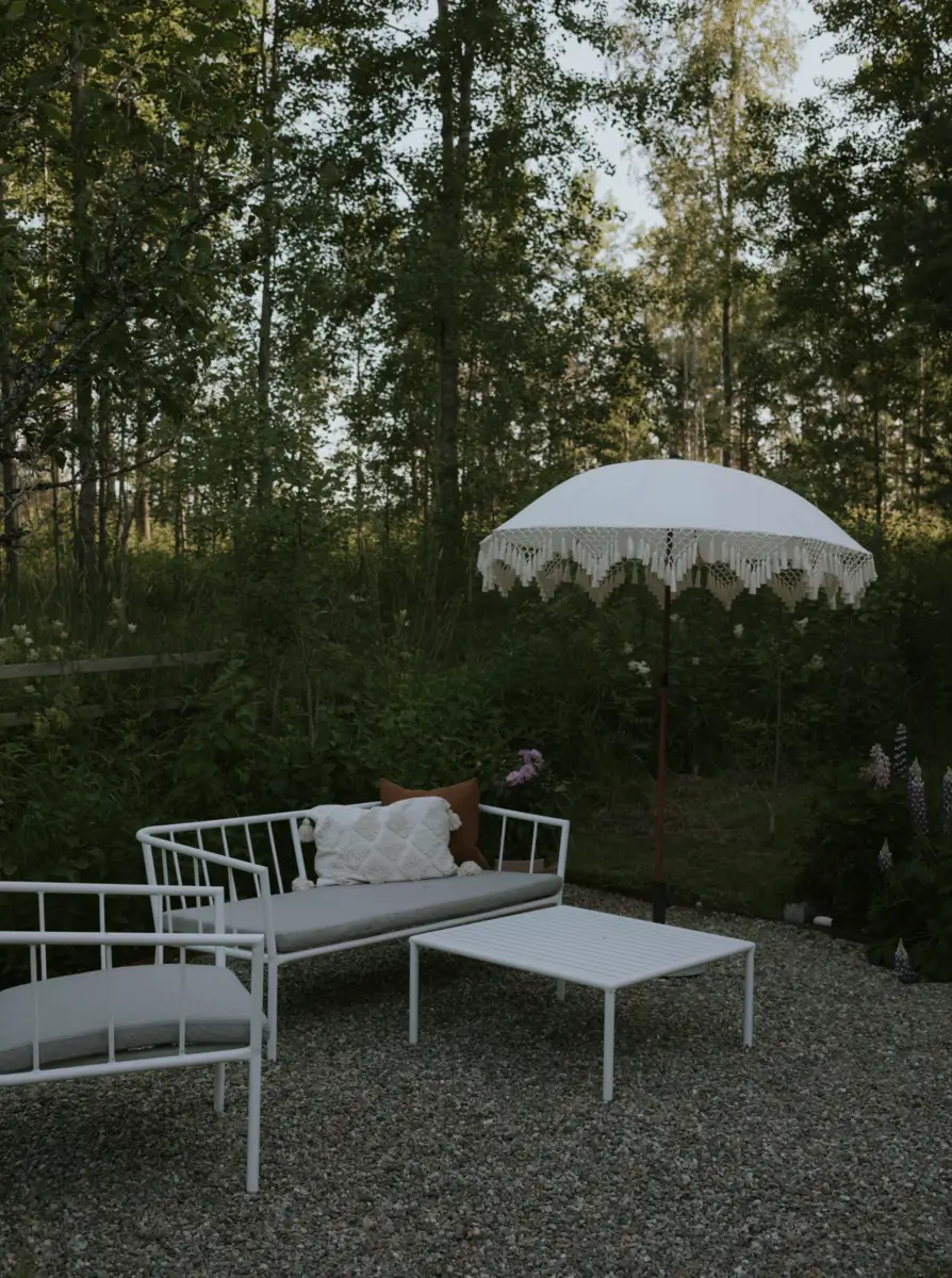 A Cozy 19th-Century Swedish Cottage Surrounded by Forest 29 charming-19th-century-cottage-sweden