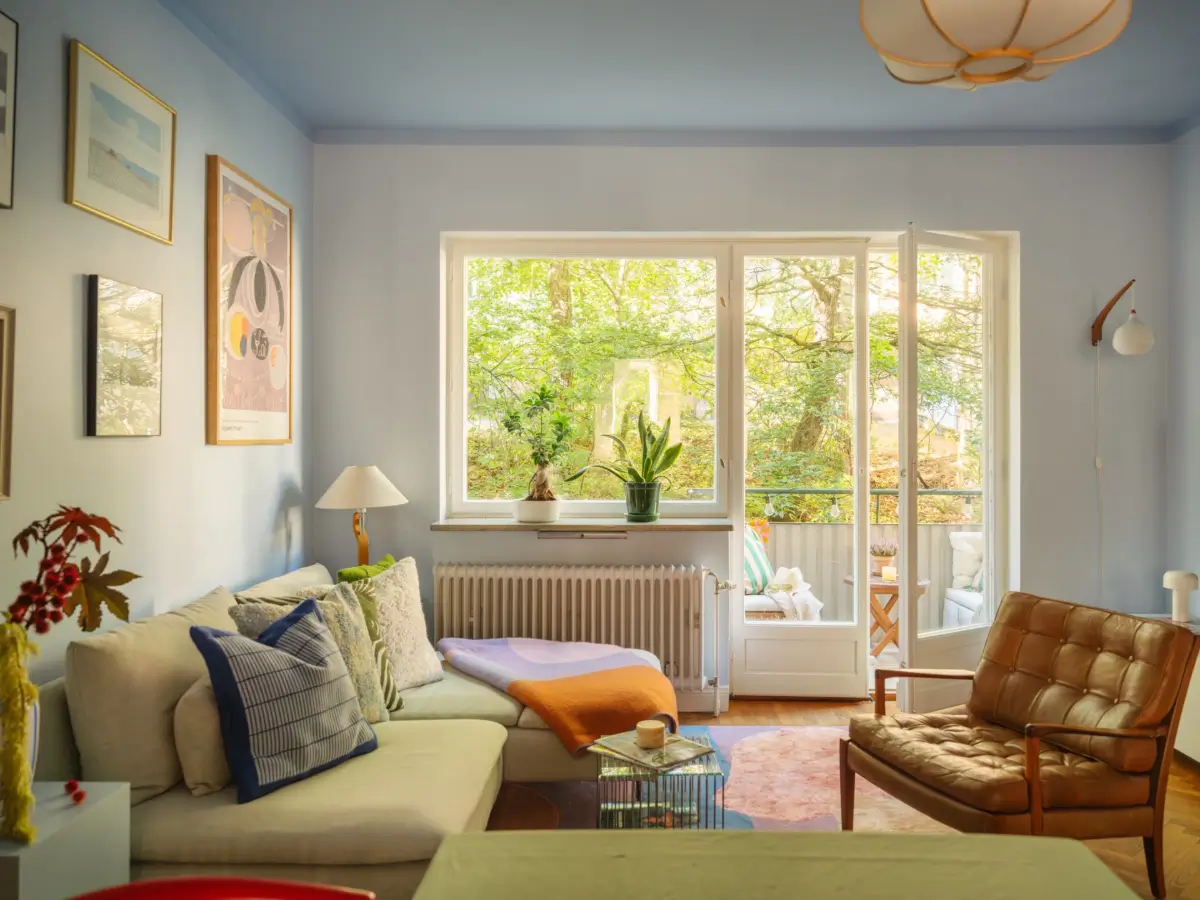 A Colorful and Bright 1930s Apartment in Stockholm 2 colorful-1930s-apartment-stockholm-nordroom