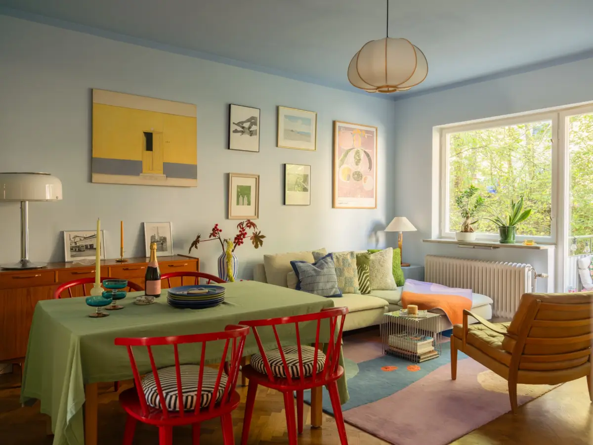 A Colorful and Bright 1930s Apartment in Stockholm 1 colorful-1930s-apartment-stockholm-nordroom