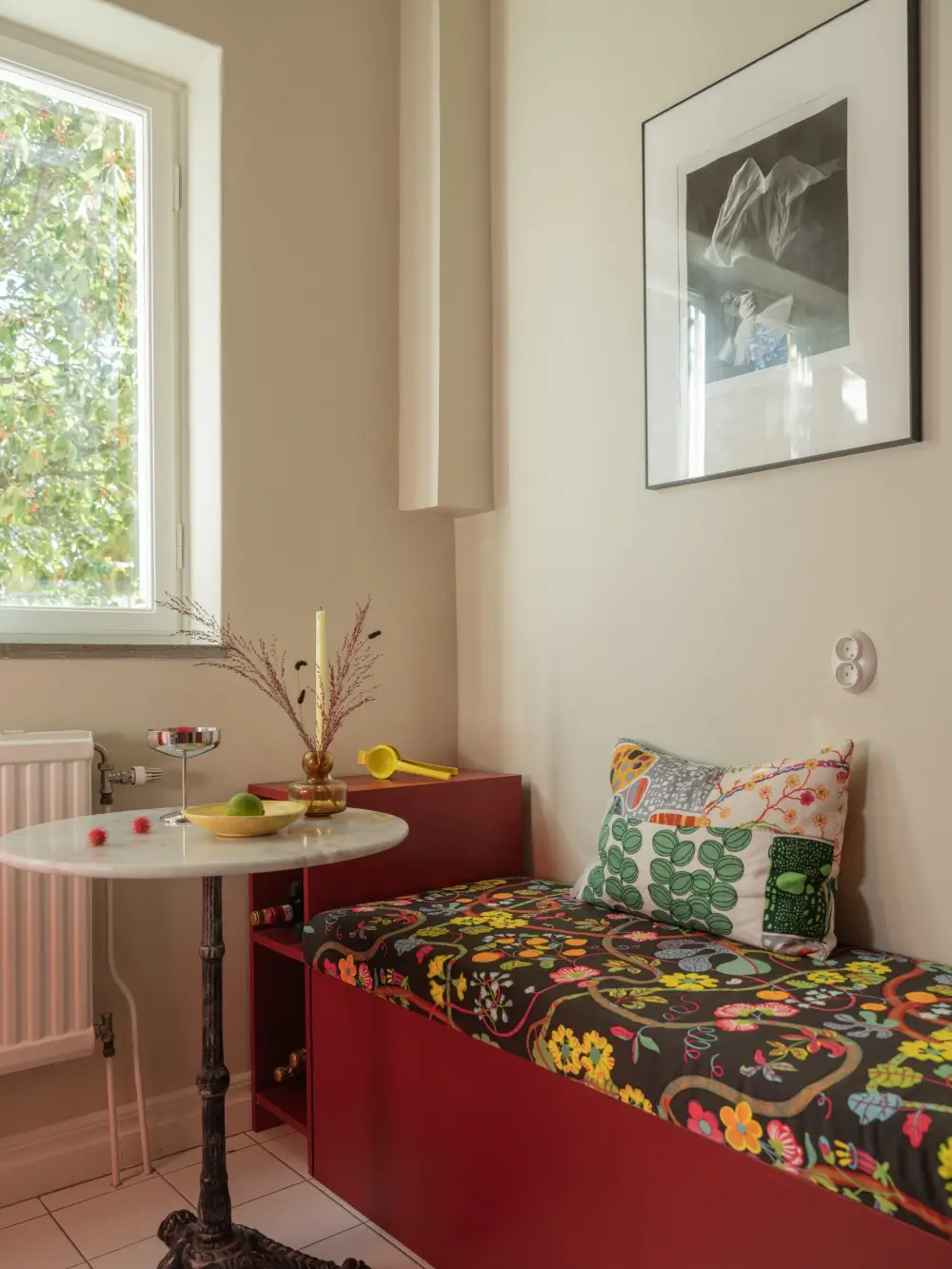 A Colorful and Bright 1930s Apartment in Stockholm 20 colorful-1930s-apartment-stockholm-nordroom