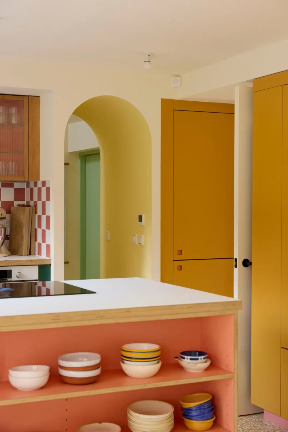 A Colorful Danish-Inspired Mid-Century Family Home in London 3 colorful-mid-century-family-home-north-london-nordroom.