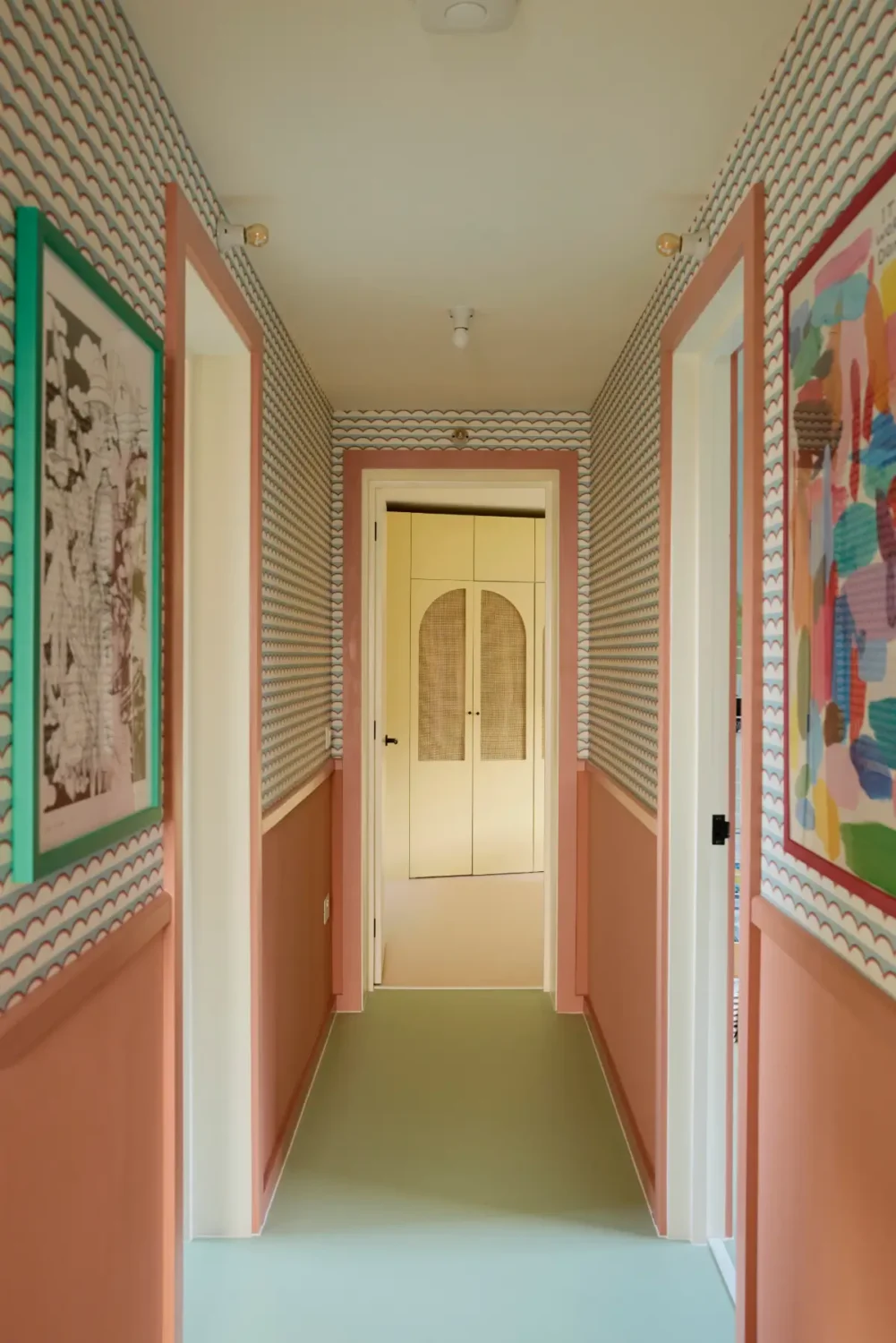 A Colorful Danish-Inspired Mid-Century Family Home in London 18 colorful-mid-century-family-home-north-london-nordroom.