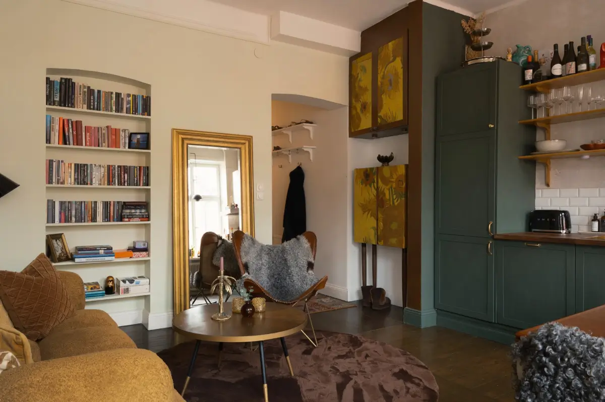 Ochre-Yellow Color Accents in a Cozy Turn-of-the-Century Apartment 9 cozy-turn-of-the-century-apartment-stockholm