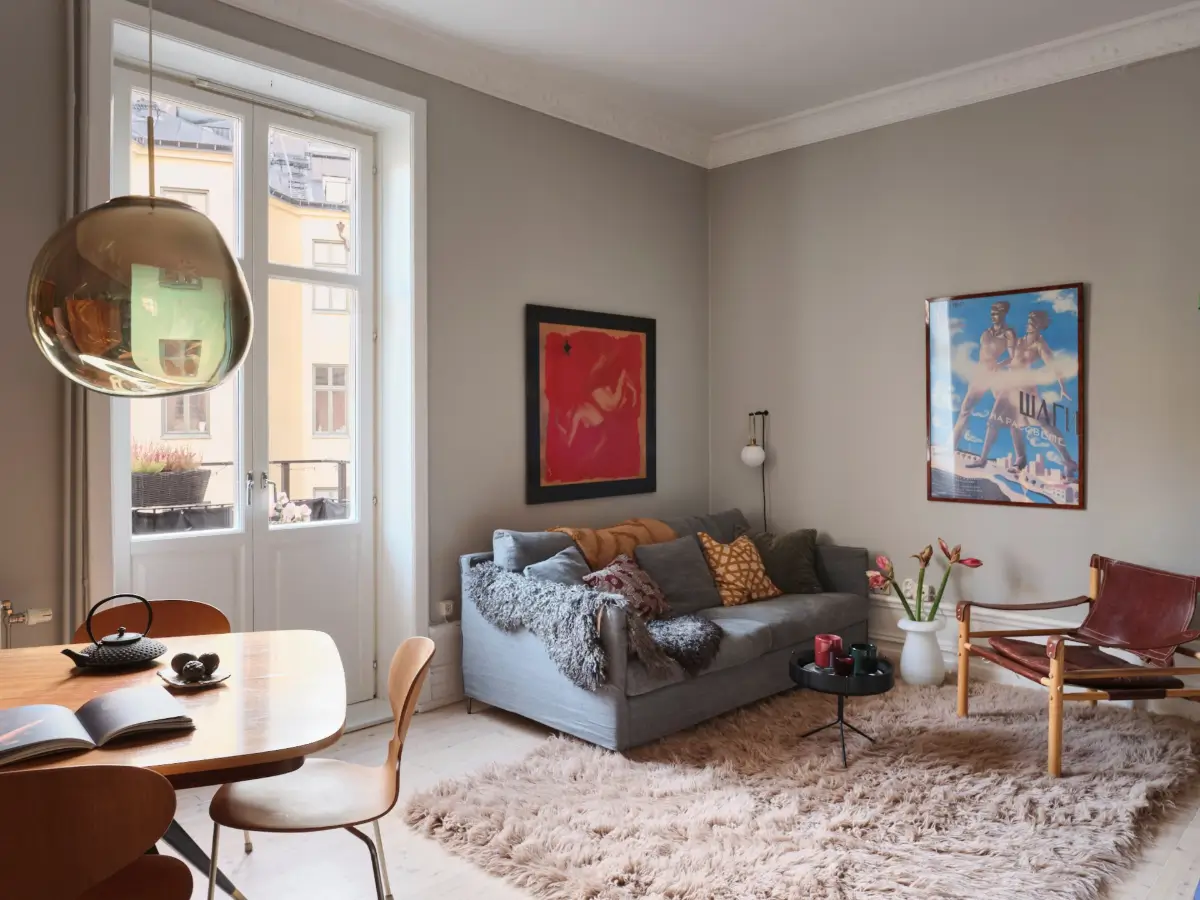 A Gray Turn-of-the-Century Apartment with a Green Kitchen 1 gray-turn-of-the-century-stockholm-apartment-green-kitchen-nordroom