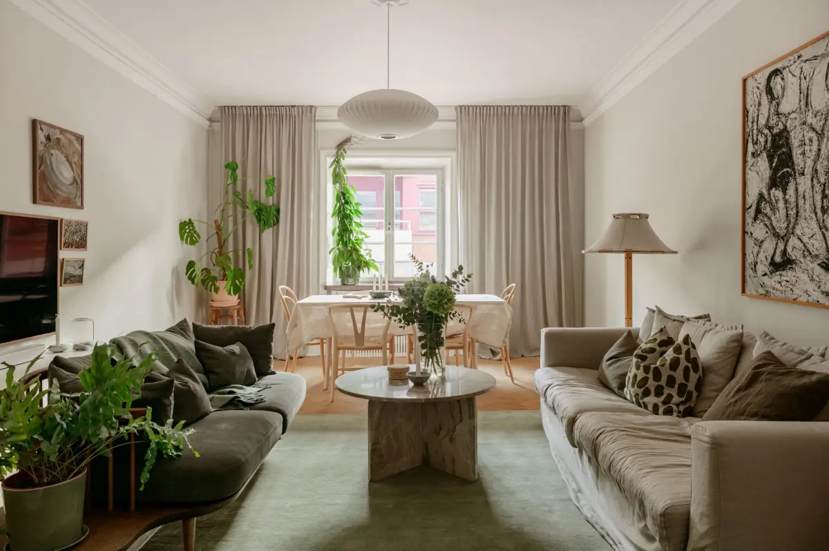 A 1920s Apartment Decorated in Blue and Green Tones 1 green-blue-tones-1920s-apartment-stockholm