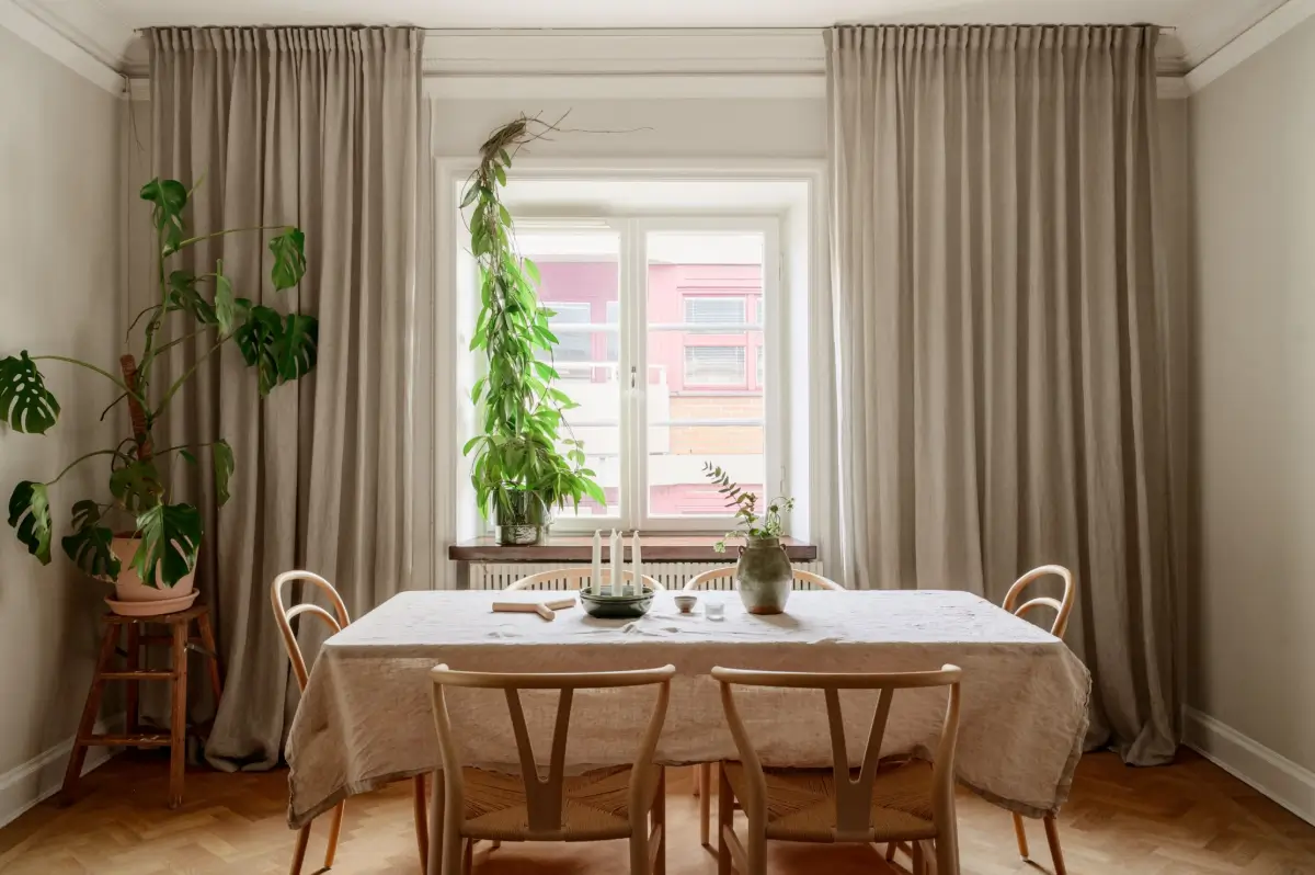 A 1920s Apartment Decorated in Blue and Green Tones 5 green-blue-tones-1920s-apartment-stockholm