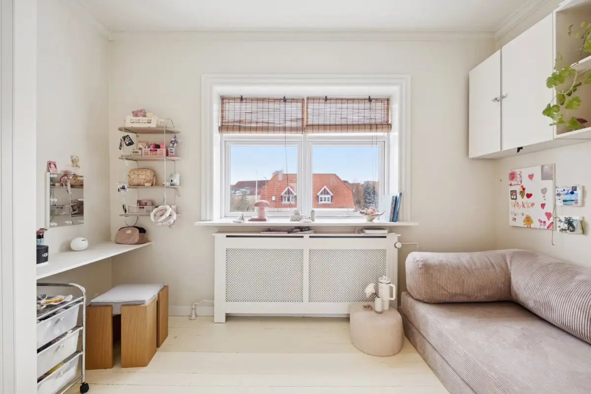 Light-Filled Rooms in a Renovated 1920s Home in Denmark 14 light-family-home-denmark