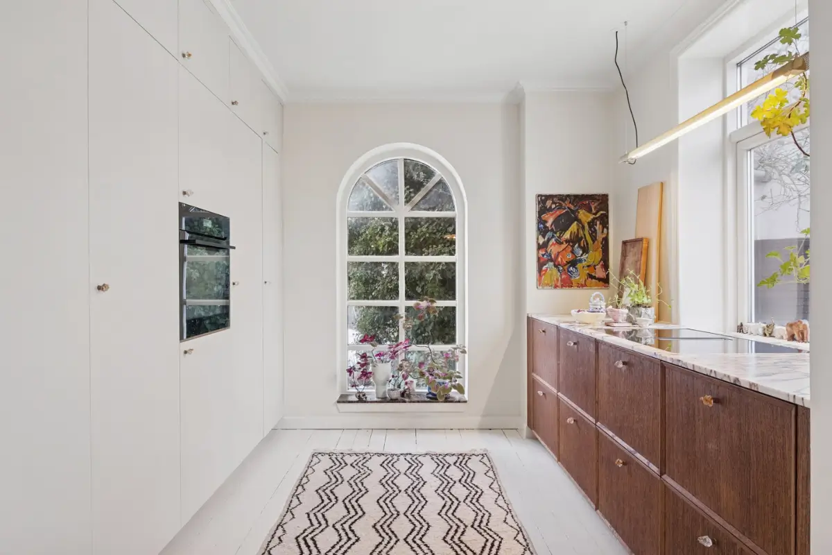 Light-Filled Rooms in a Renovated 1920s Home in Denmark 4 light-family-home-denmark