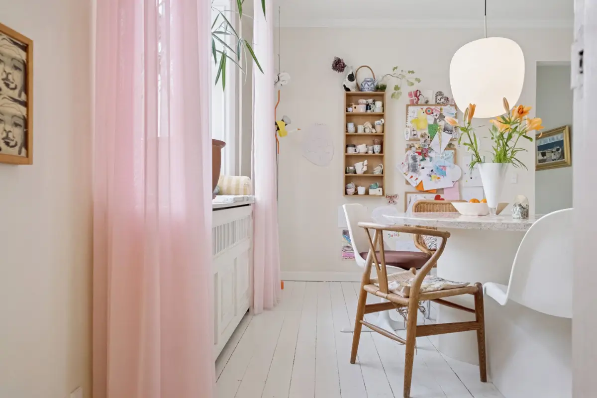 Light-Filled Rooms in a Renovated 1920s Home in Denmark 9 light-family-home-denmark