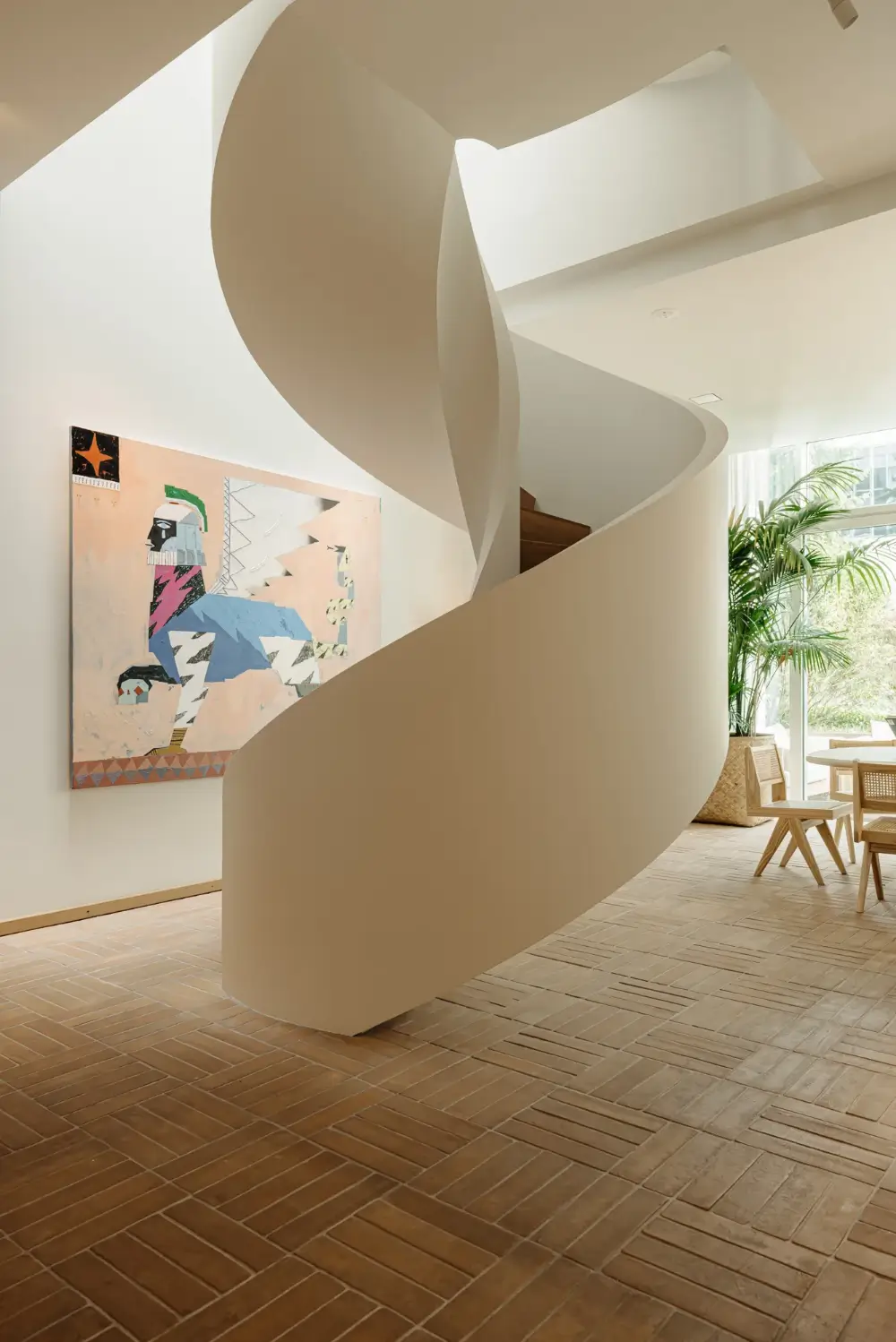 A Modern Amsterdam Townhouse with Huge Windows and a Sculptural Staircase 5 luxurious-modern-townhouse-amsterdam