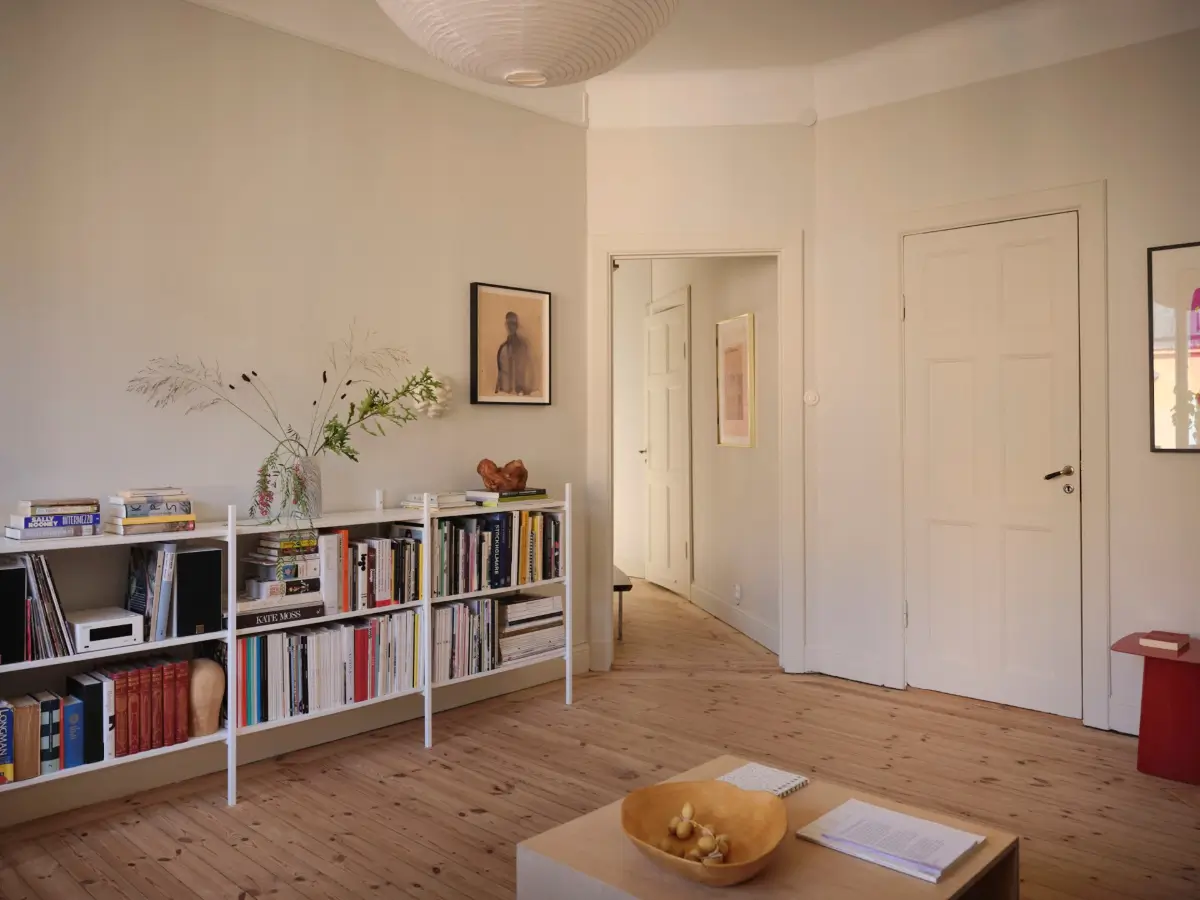 High Ceilings and Light Colors in a Minimalistic Stockholm Apartment 9 modern-scandi-interiors-period-features-1910-stockholm-apartment-nordroom