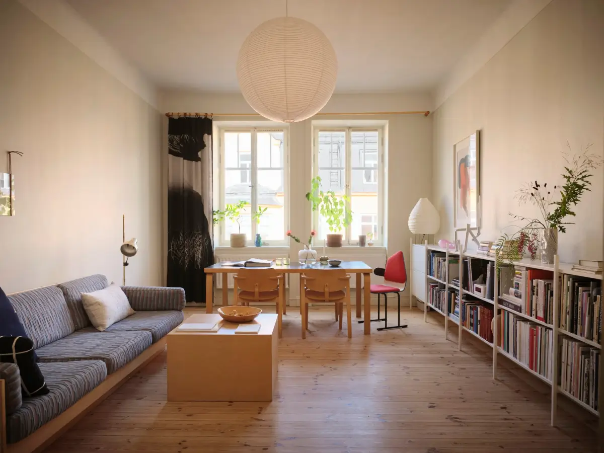 High Ceilings and Light Colors in a Minimalistic Stockholm Apartment 1 modern-scandi-interiors-period-features-1910-stockholm-apartment-nordroom