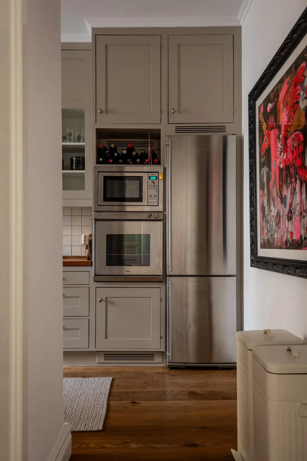 A Magnificent Historic Apartment with a Deep Green Bedroom 5 period-features-color-drenched-deep-green-bedroom-19th-century-apartment-nordroom