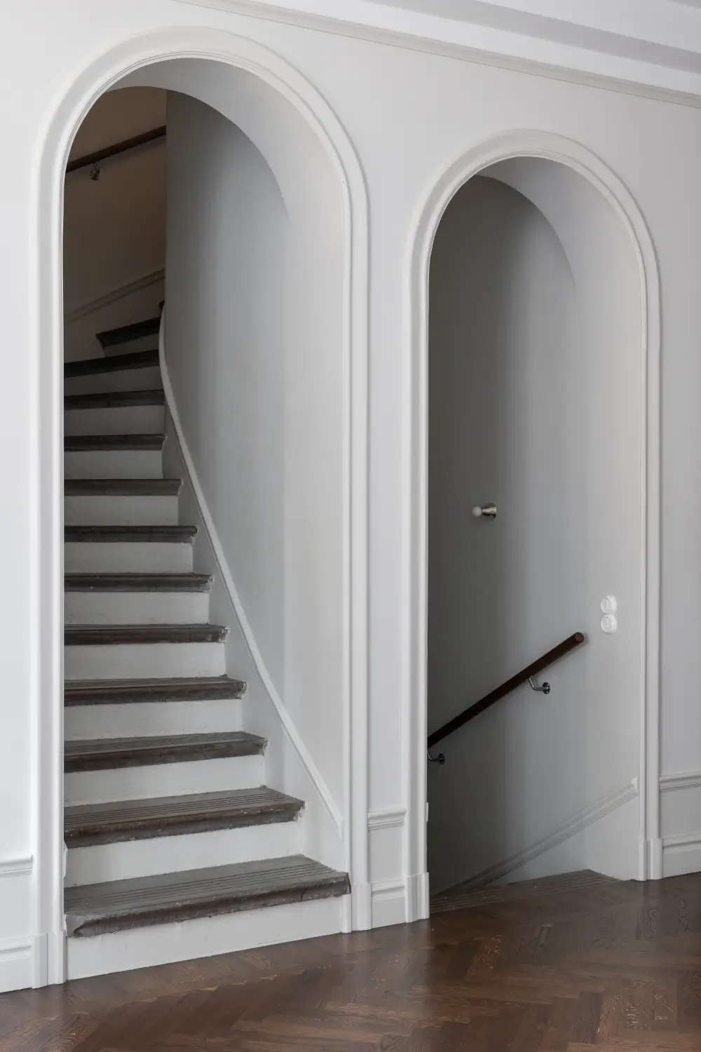 A Stylish and Luxurious Renovated Townhouse in Stockholm 13 renovated-19th-century-townhouse-stockholm