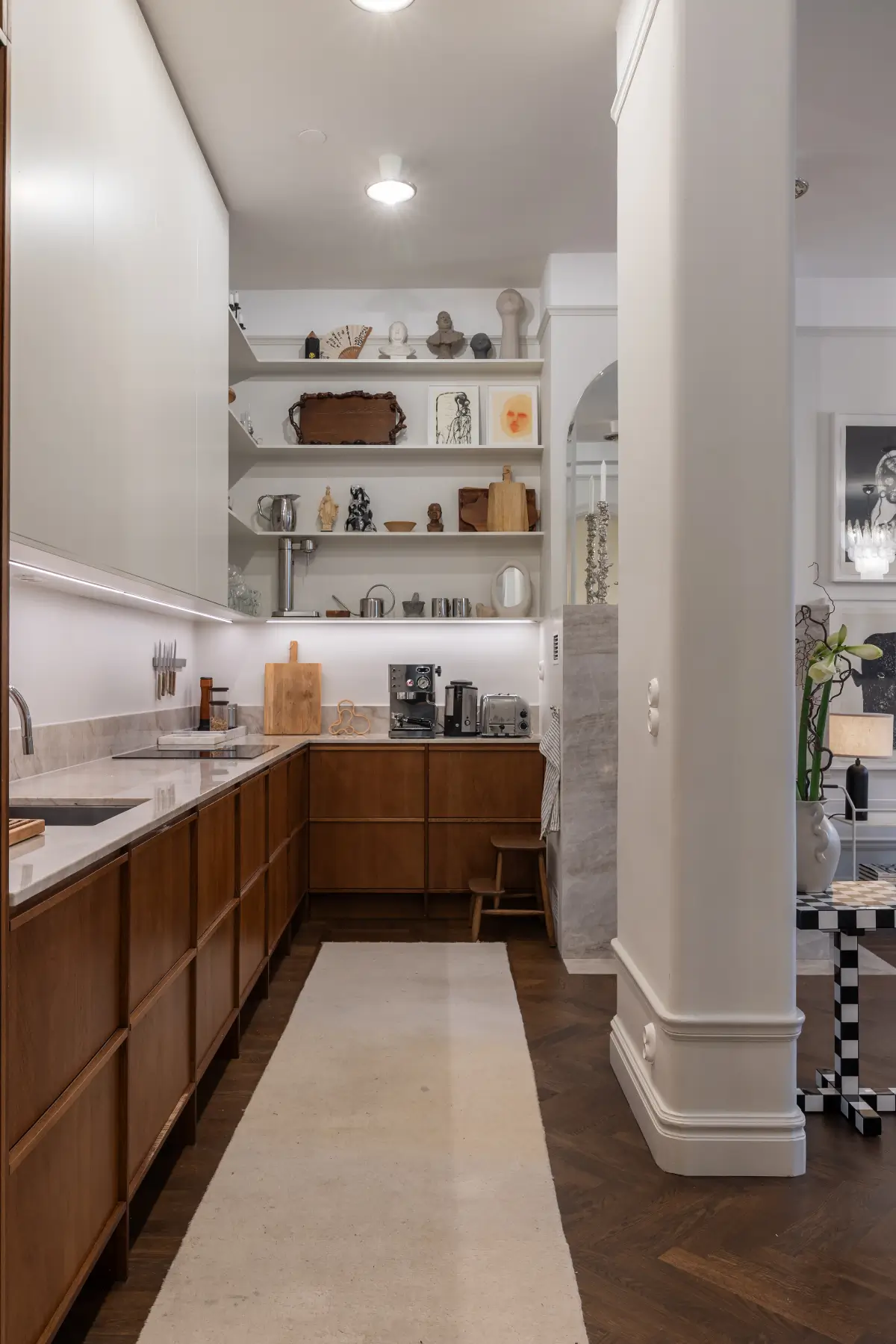 renovated-19th-century-townhouse-stockholm