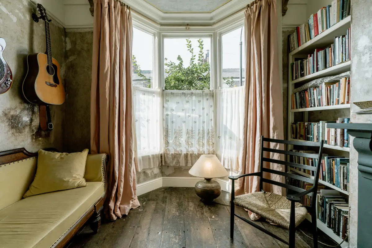 A Restored Victorian Worker's Cottage with a Charming Garden in York 14 restored-Victorian-railway-workers-cottage