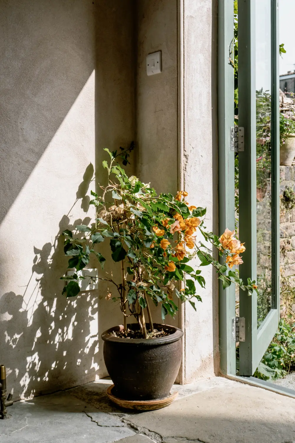 A Restored Victorian Worker's Cottage with a Charming Garden in York 9 restored-Victorian-railway-workers-cottage