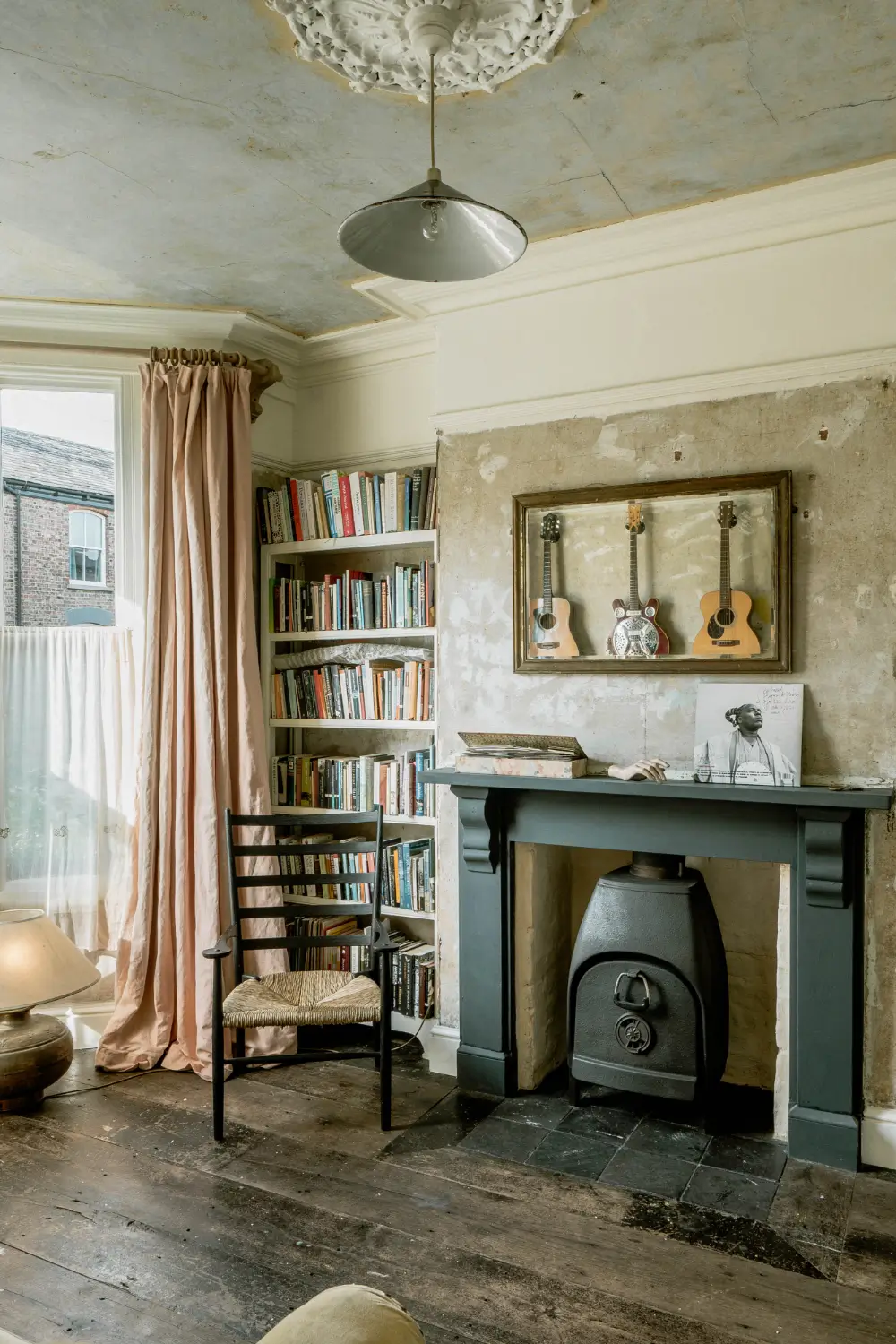 A Restored Victorian Worker's Cottage with a Charming Garden in York 15 restored-Victorian-railway-workers-cottage